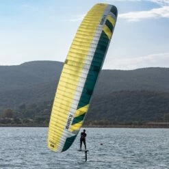 Flysurfer Sonic 4 Performance Foil Kite Discounts Apply ! 20 Flysurfer Sonic 4 Performance Foil Kite Discounts Apply ! -surf sale shop 900 flysurfer sonic 4 size 9