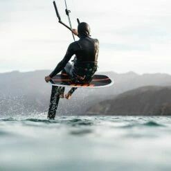 Slingshot Dwarfcraft V2 Hydrofoil Deck Discounts Apply ! -surf sale shop slingshot dwarfcraft v2 size 6